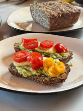 Load image into Gallery viewer, Harvest Pantry - Quinoa & Oat Bread Mix (445g)